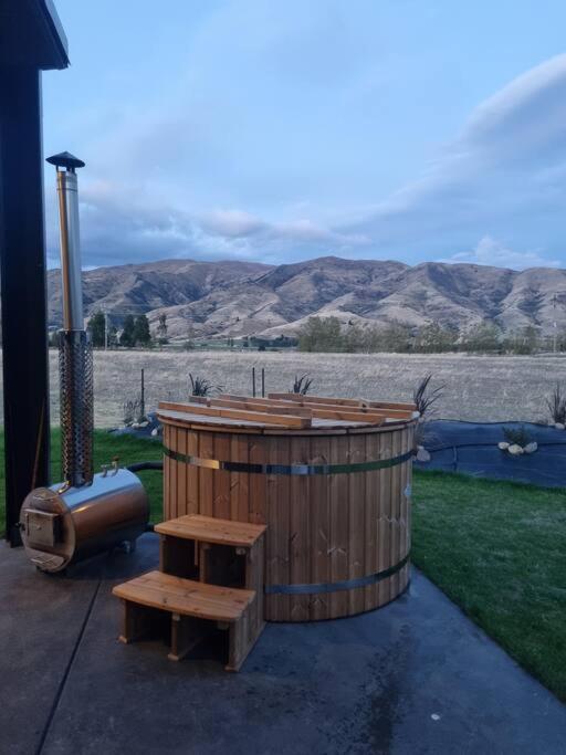 Relax In Rural Wanaka Villa Queensberry Dış mekan fotoğraf